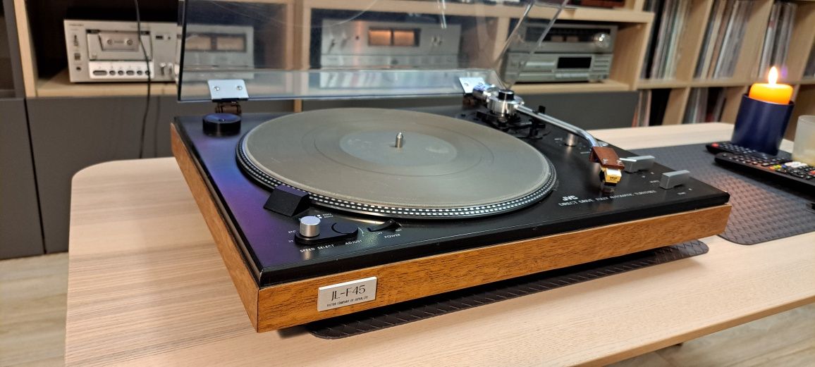 gramofon JVC JL-F45