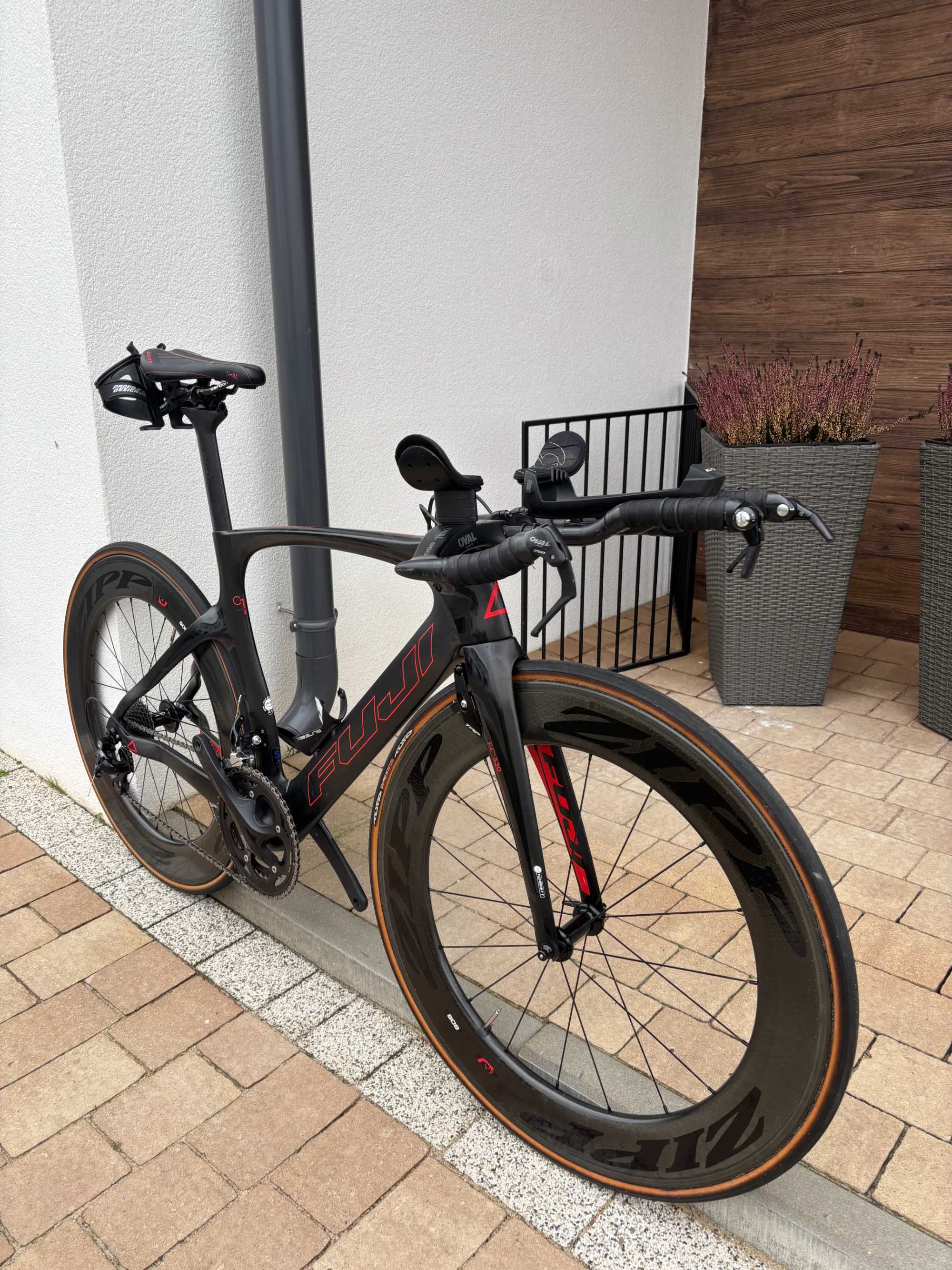 Fuji Norcom 1.1 na kołach ZIPP 808 Firecrest roz. 51