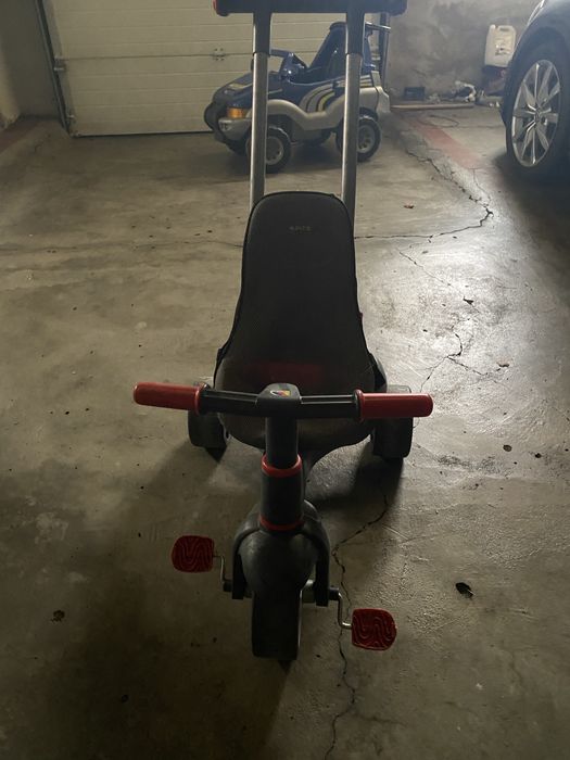 Triciclo para crianças até 4 anos