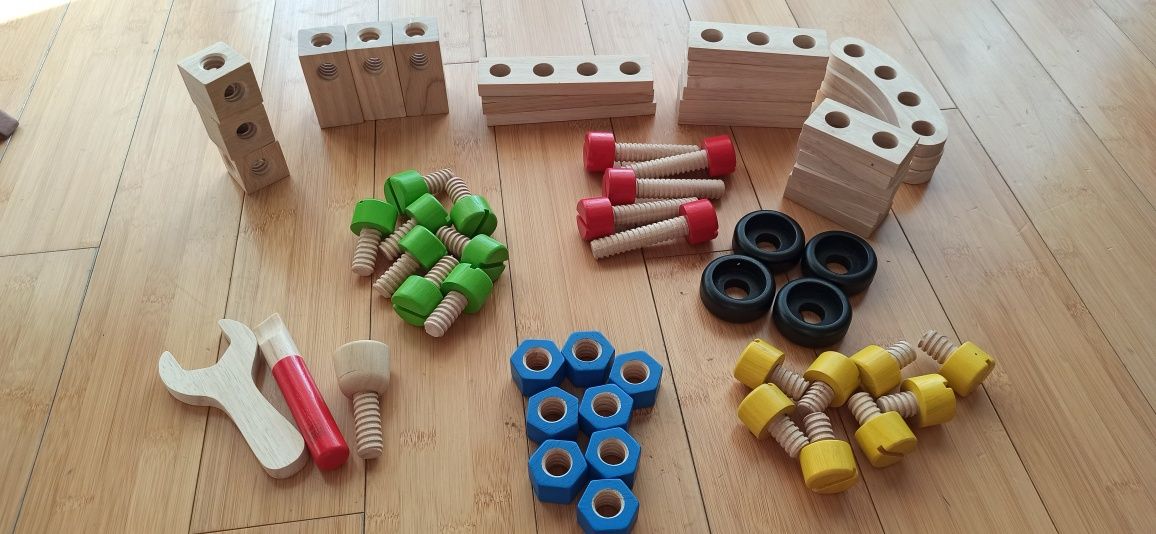 Drewniane klocki konstrukcyjne Plan Toys