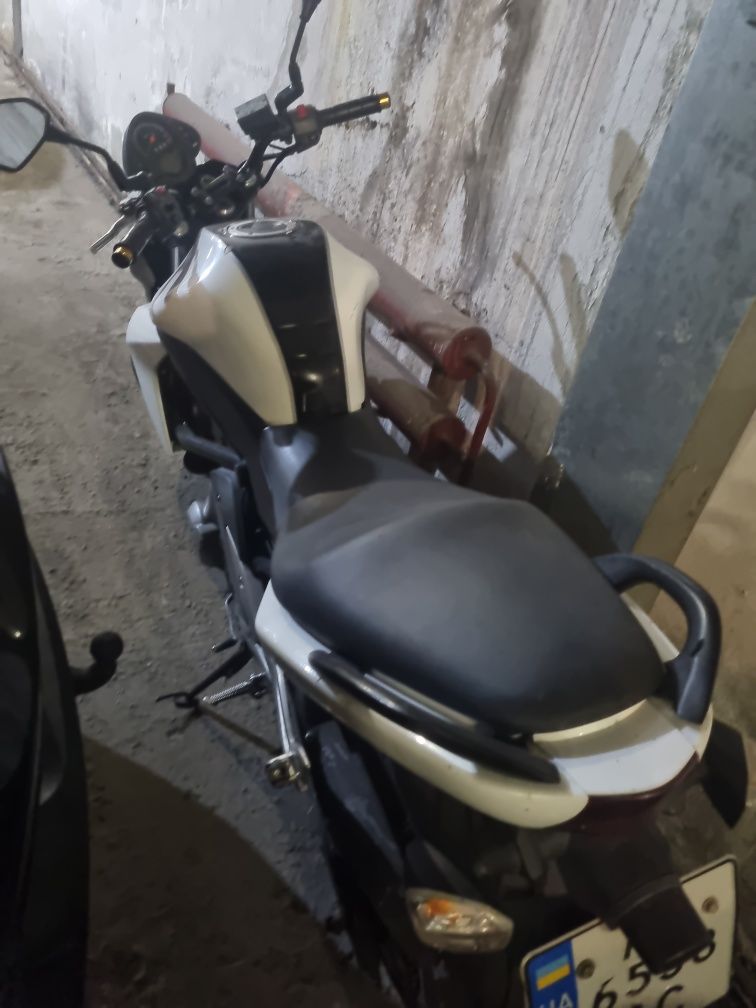 Продам Kawasaki er-6n