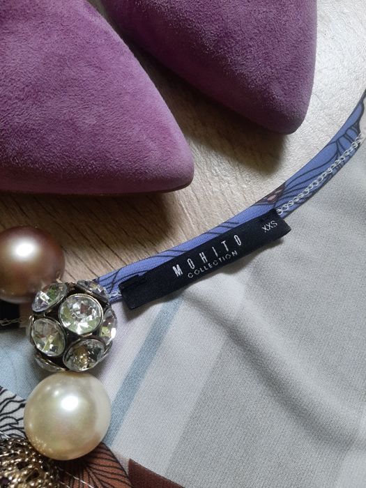 Sukienka Mohito, rozm.XXS/XS/S, frędzle, pompony