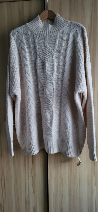 Śmietankowy ciepły golf  F&F plus size