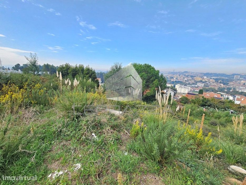 Terreno Urbano Rio Tinto