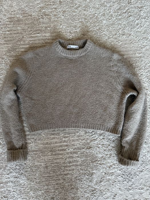 Укорочений Zara бежевого кольору