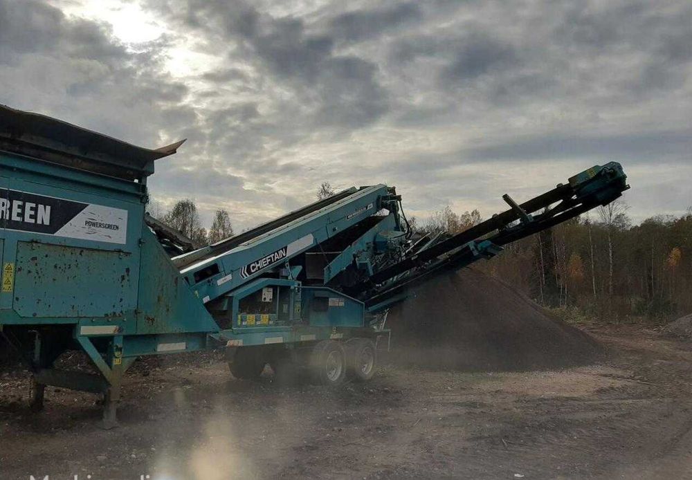 Przesiewacz na kołach Powerscreen Chieftain 600 z 2010 roku, 1850mtg!