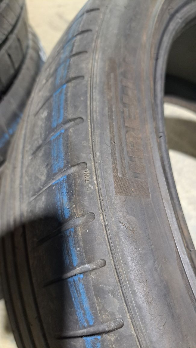 Pneus 255/40/21 pirelli