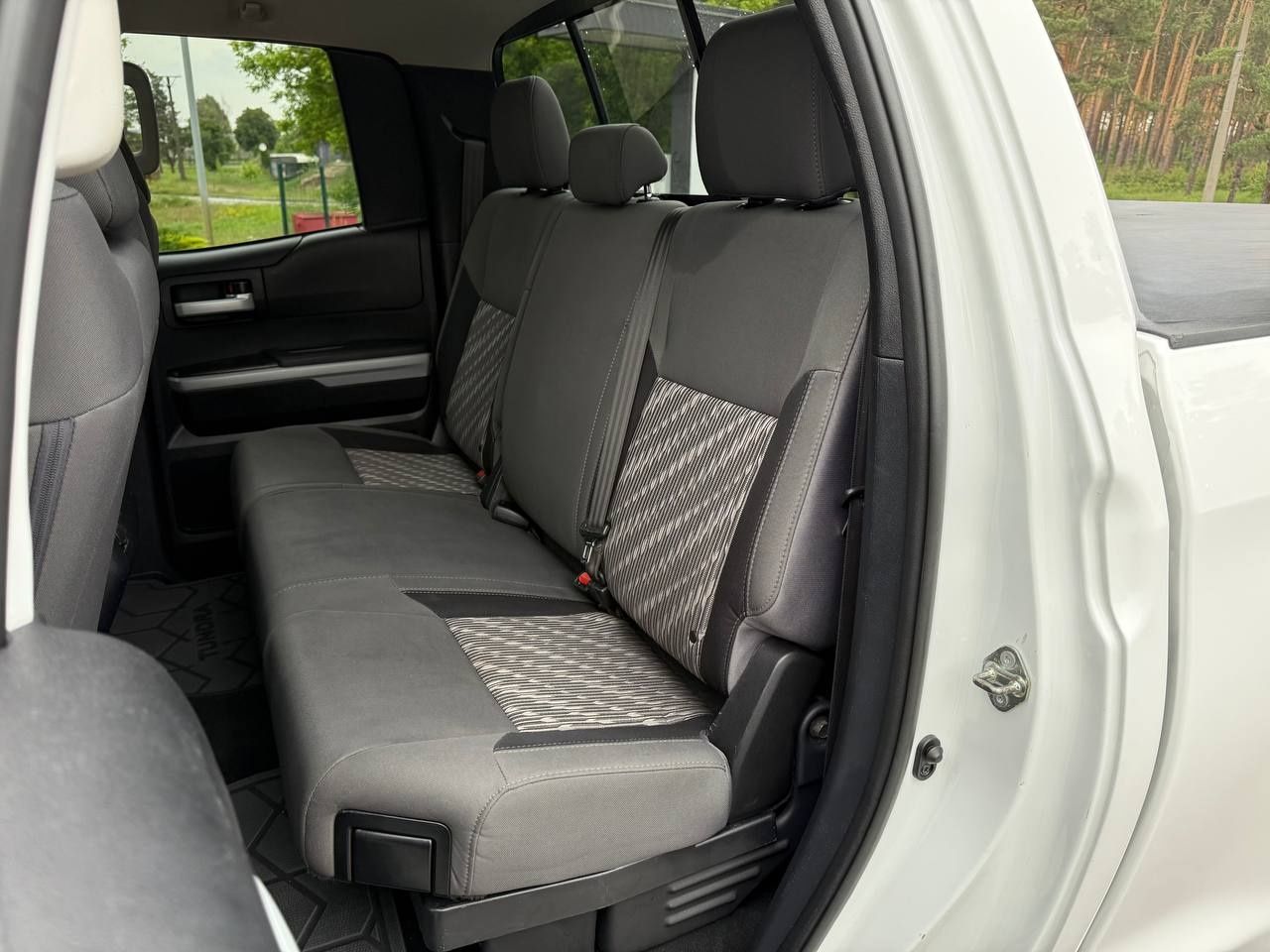 Toyota Tundra 2018 року, 5.7 бензин, автомат, повний привід, 140т.км