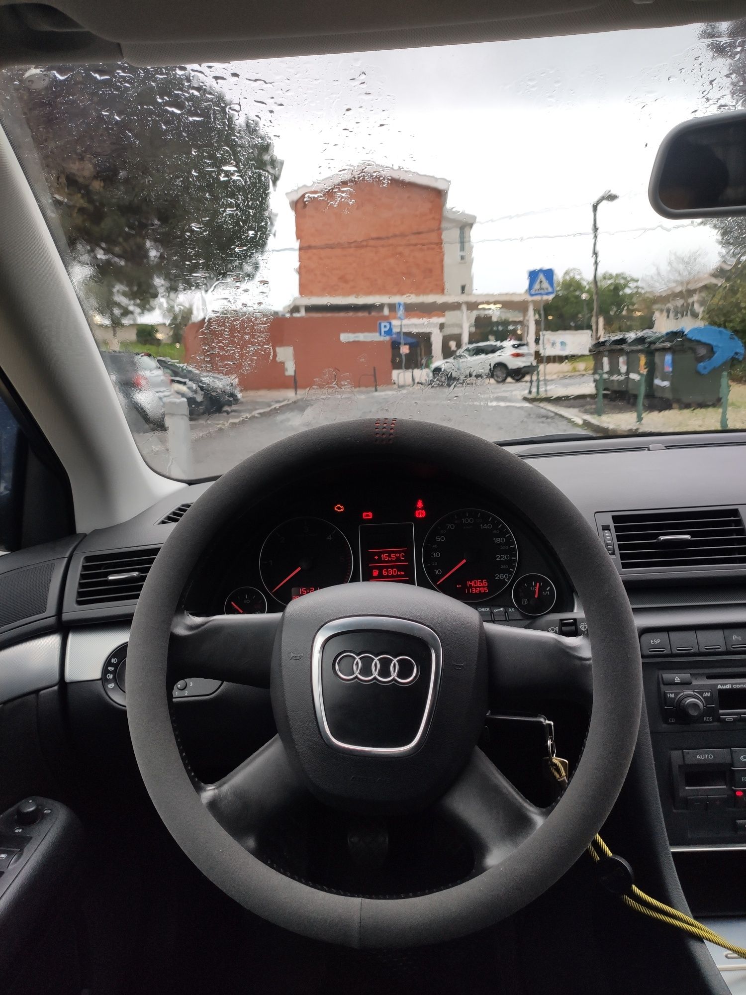 Capa de Volante em tecido Alcantara
