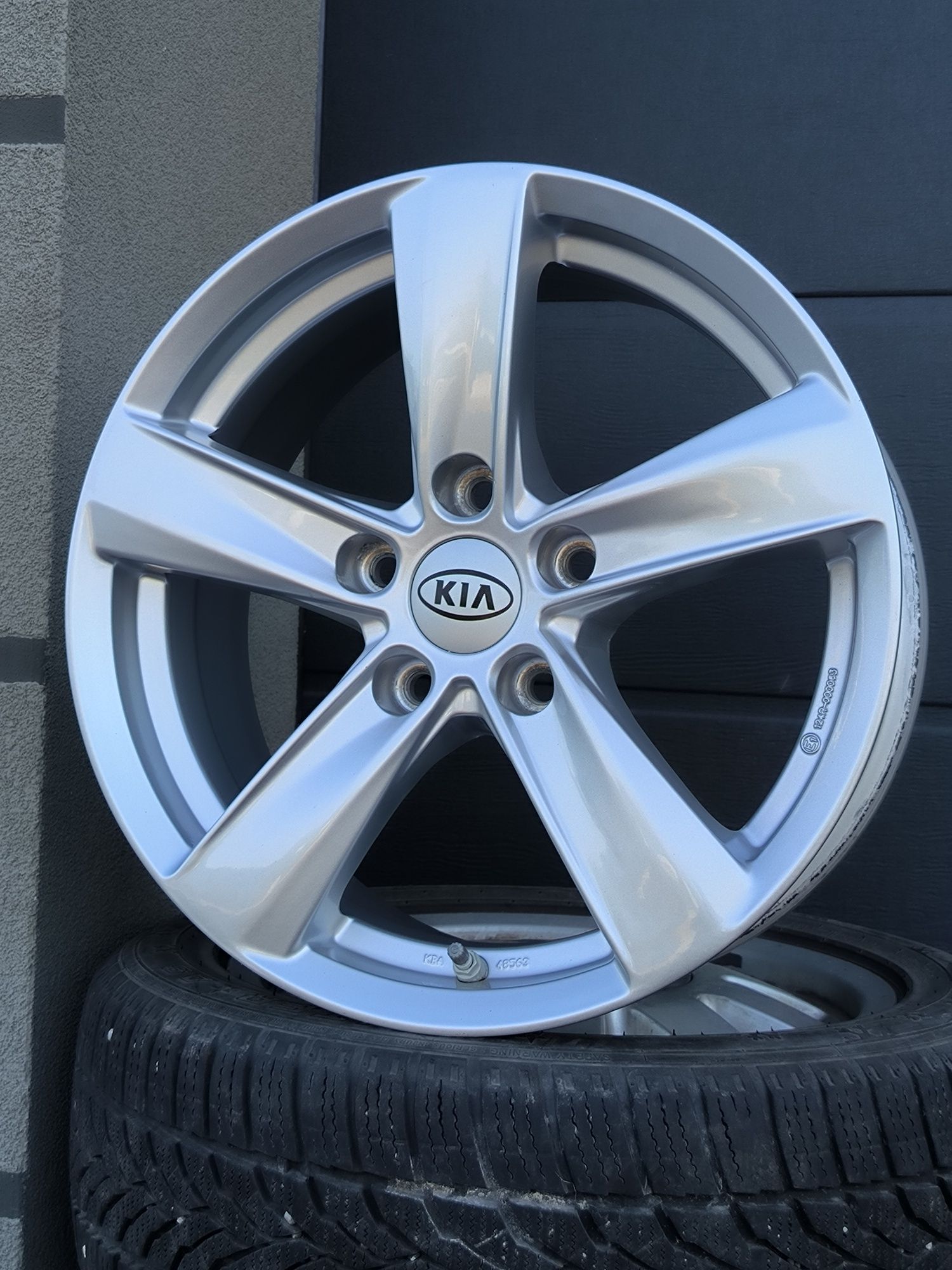 Диски оригінал Hyundai Kia r16 5x114.3 Mazda Nissan Mitsubishi Renault