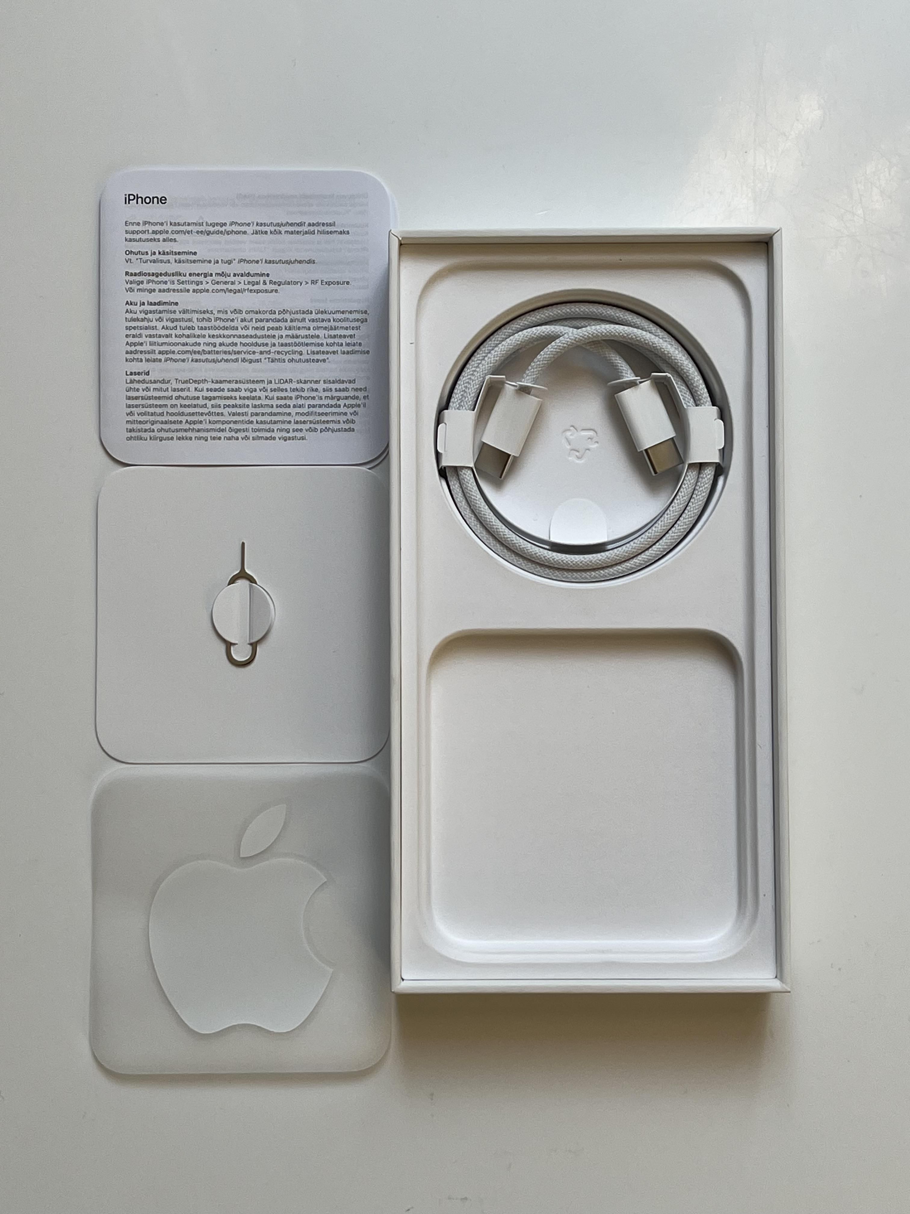 OUTLET Apple iPhone 15 Pro Max 256GB 2 CYKLE Tytan czarny FV23% PL GW