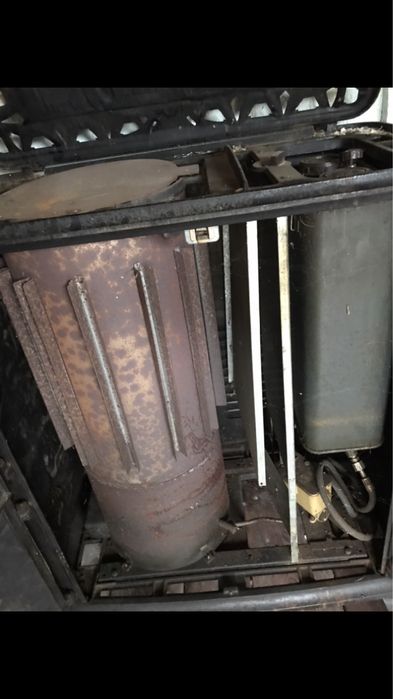 Stary piec koza na olej opalowy