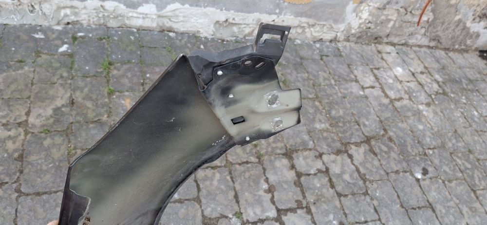 Błotnik lewy przód opel Insignia a Z22C