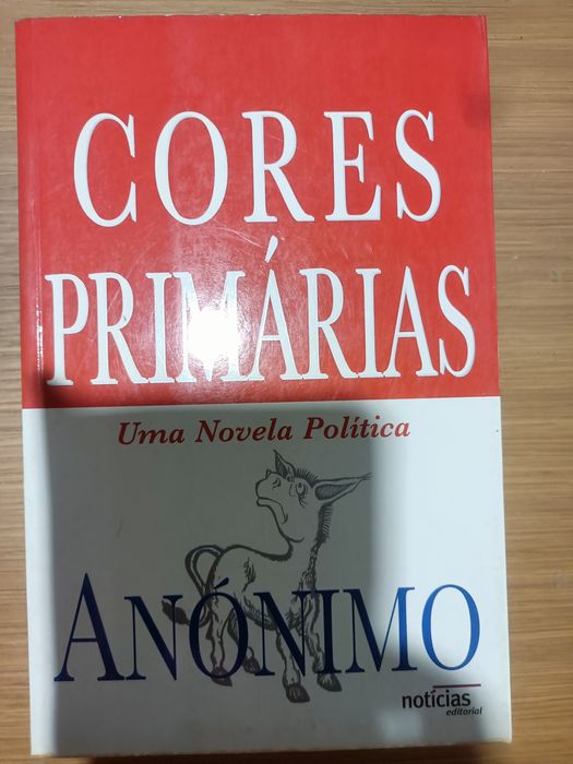 Vendo livro Cores Primárias - uma novela política