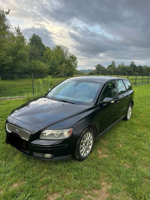 Volvo v50 2.0d kombi hak 2006r