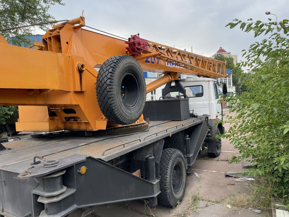 Продається автокран КС 45719-3-2 «КЛИНЦЫ 20т» 2010 року на базі МАЗ