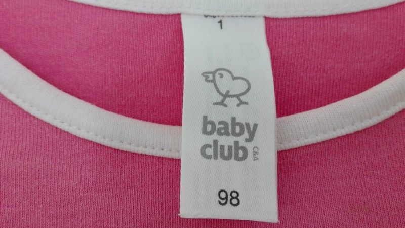 Bluzka z królikiem firmy Baby Club (C&A) w rozmiarze 98
