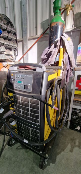 Conjunto de máquinas para serralharia