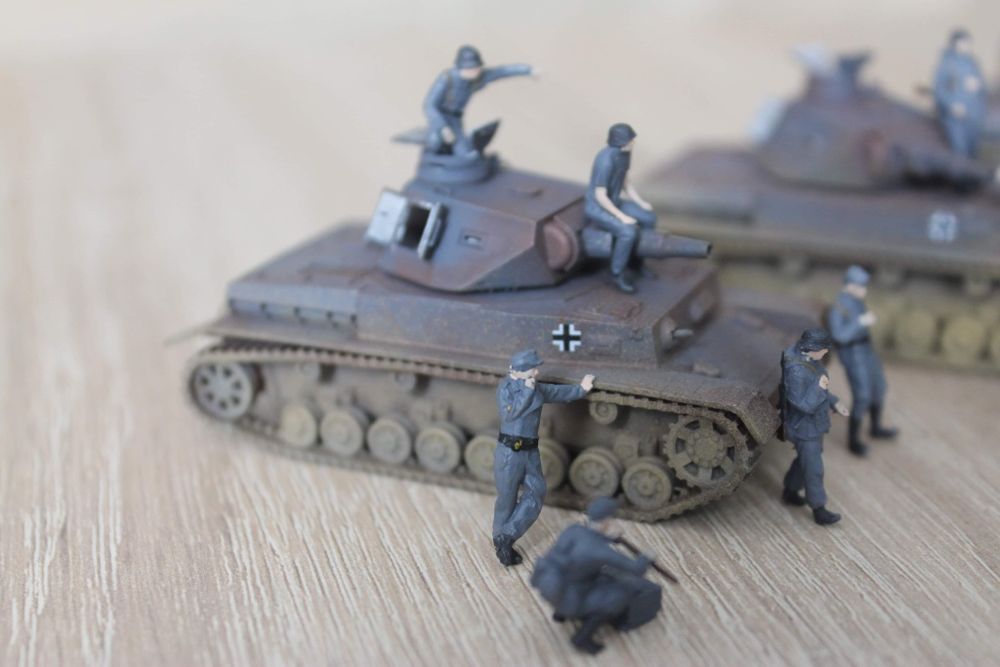 Czołg  Panzerkampfwagen IV (PzKpfw IV) ausf B i G. Skala H0