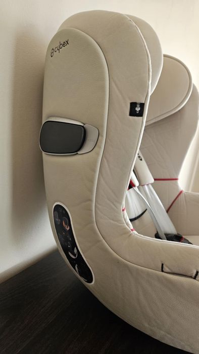 Fotelik Cybex Z-isize Ferrari