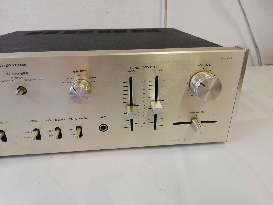 Amplituner JVC V 300 Made in Japan Vintage