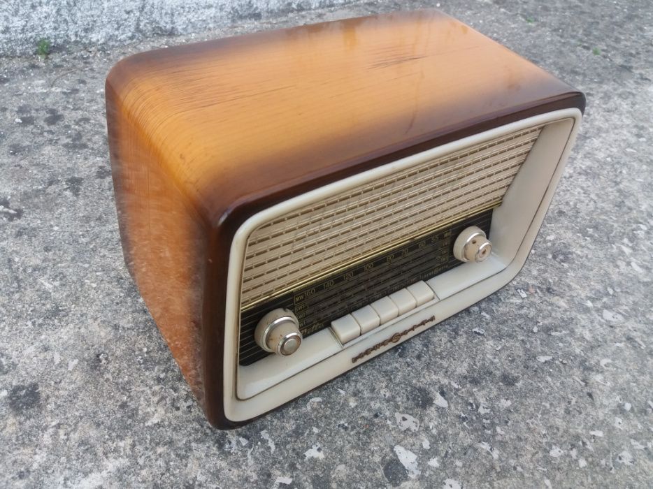 Rádio antigo/vintage válvulas
