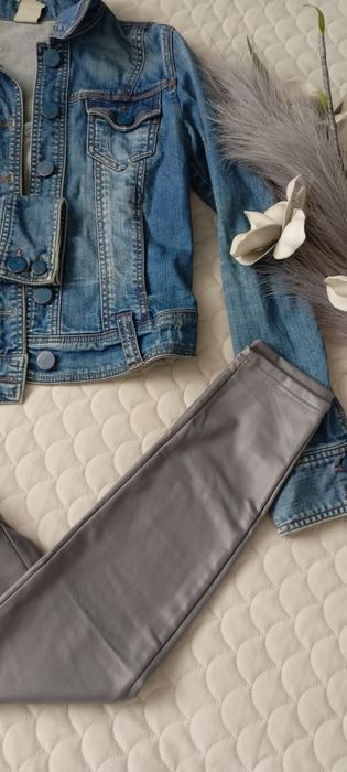 Komplet damski kurtka jeansowa katana i legginsy skórzane