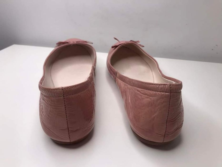 Baleriny skórzane lakierowane Comma Rozmiar 39