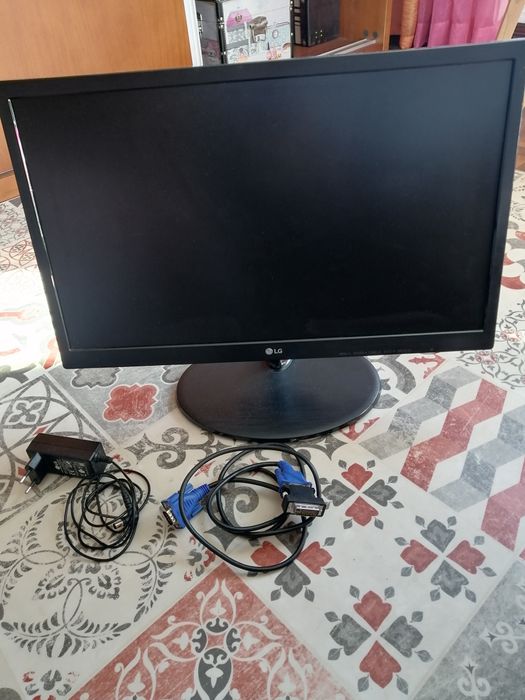 Monitor LG 60hz 21cm