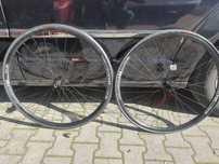 Koła nowe gravelowe DT Swiss R470 DB  z oponami Vittoria Rubino