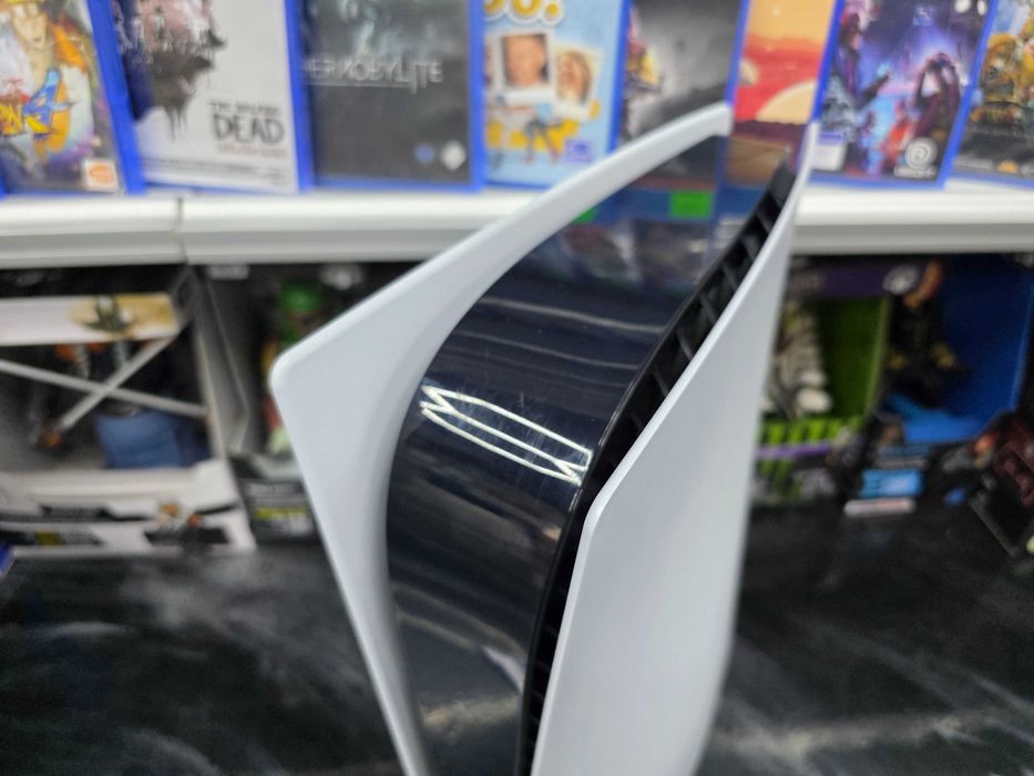 Konsola Playstation 5 PS5 z napędem 4 dobre gry Gwar 6m SKLEP ZAMIANA