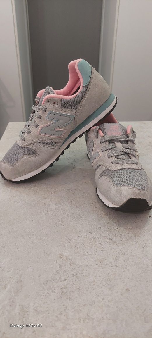 Buty damskie New Balance roz.36,5