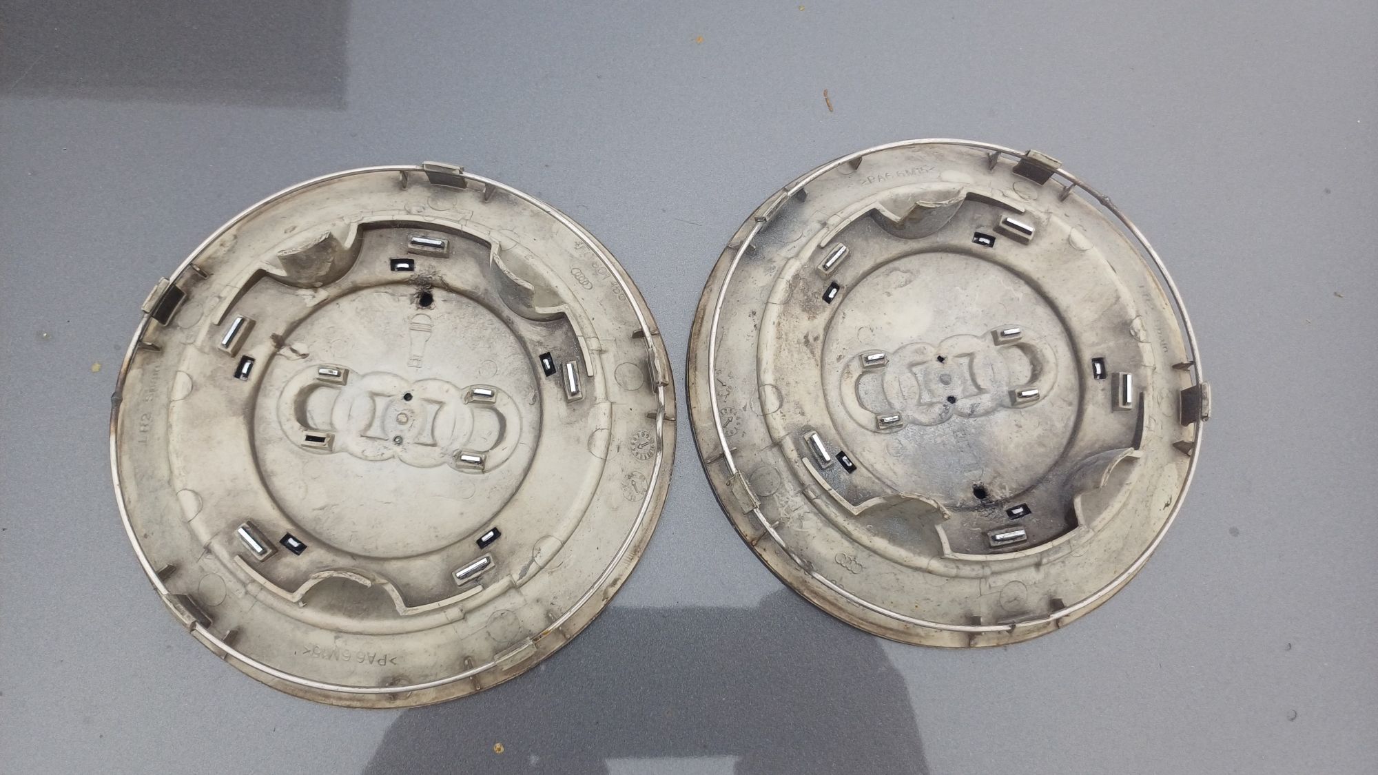 2 x oryginalny Dekielek 148mm kołpaczek alufelgi audi 15cm 4F0.601.165