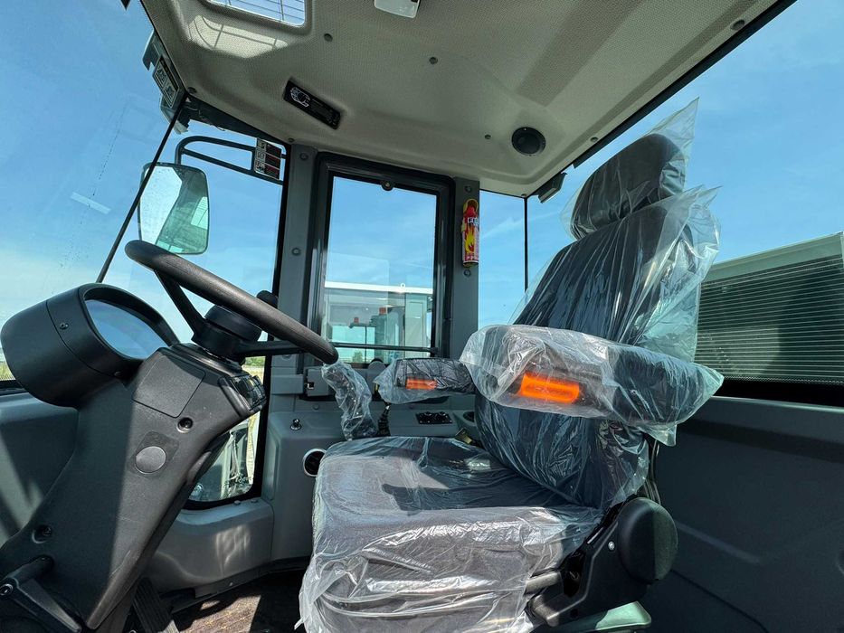 NOWA Ładowarka Kołowa Przegubowa XTM B930  Gwarancja Leasing