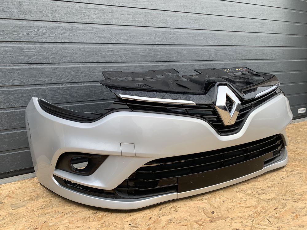 Передний бампер Renault Clio 4 Рейсталинг
