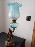 Lampa naftowa figuralna