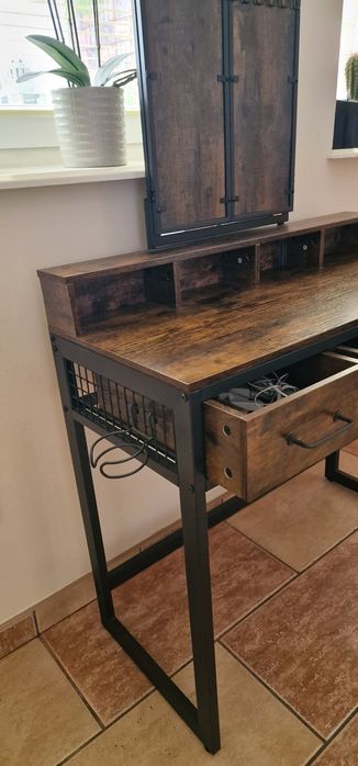 Toaletka vintage brązowa z lustrem
