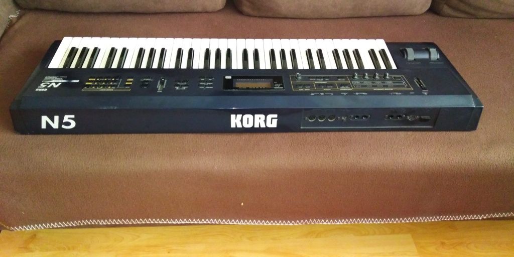 Syntezator korg N5