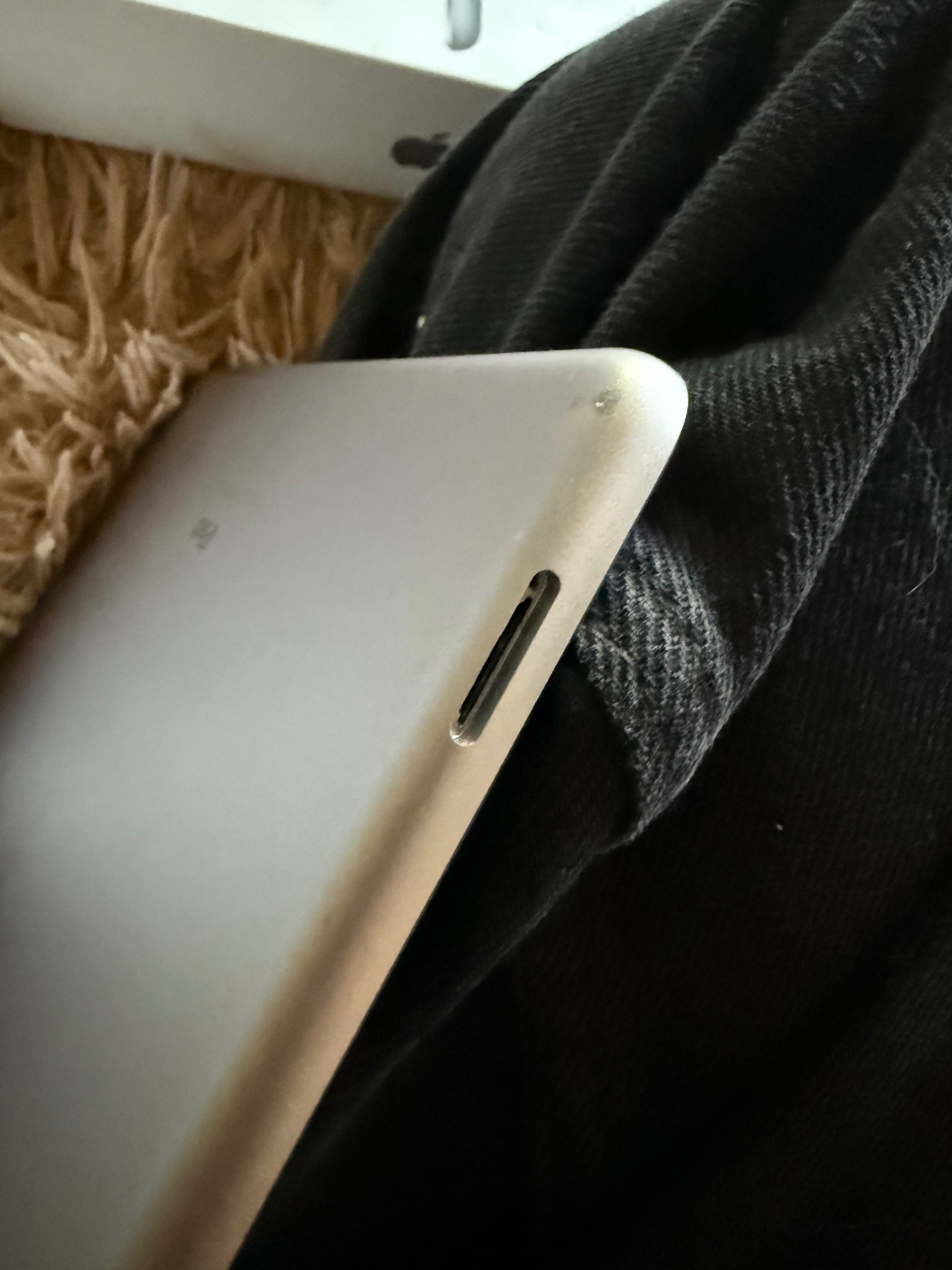 ipad 5 покоління 9.7 дюймів 32ГБ 2017 року