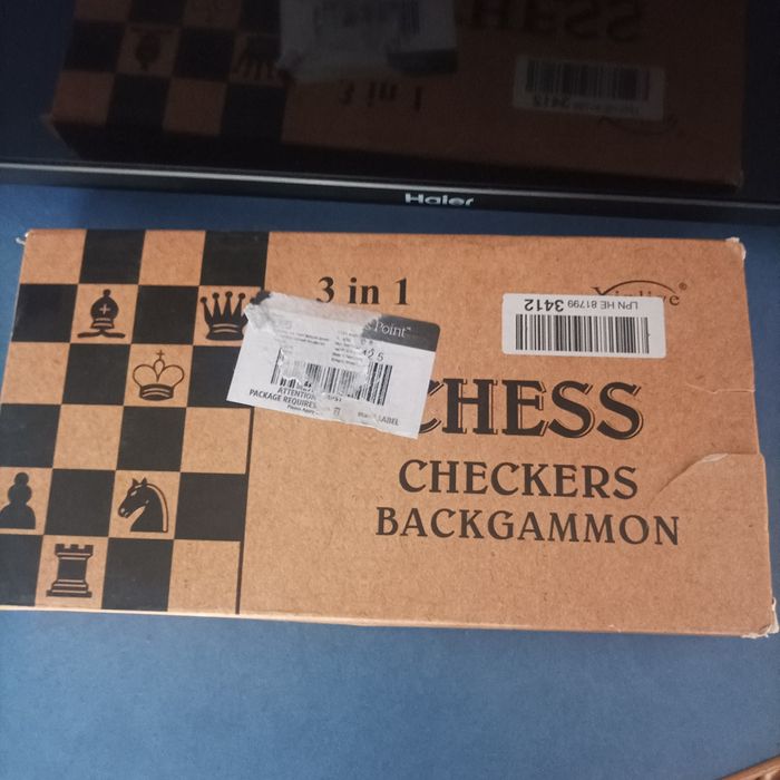 Шахмати. Шашки. Нарди. Дерев'яні 3 в 1 розмір роскладеної дошки 29×29с