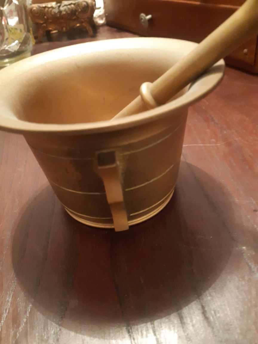 Almofariz com pilão