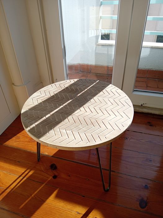 Mesa de apoio pequena