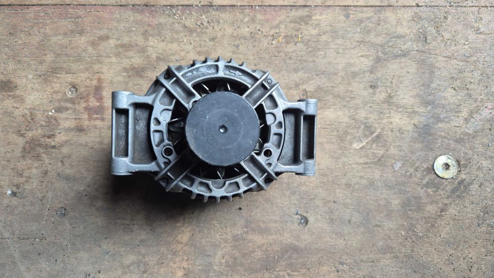 Генератор Mercedes 0124525055