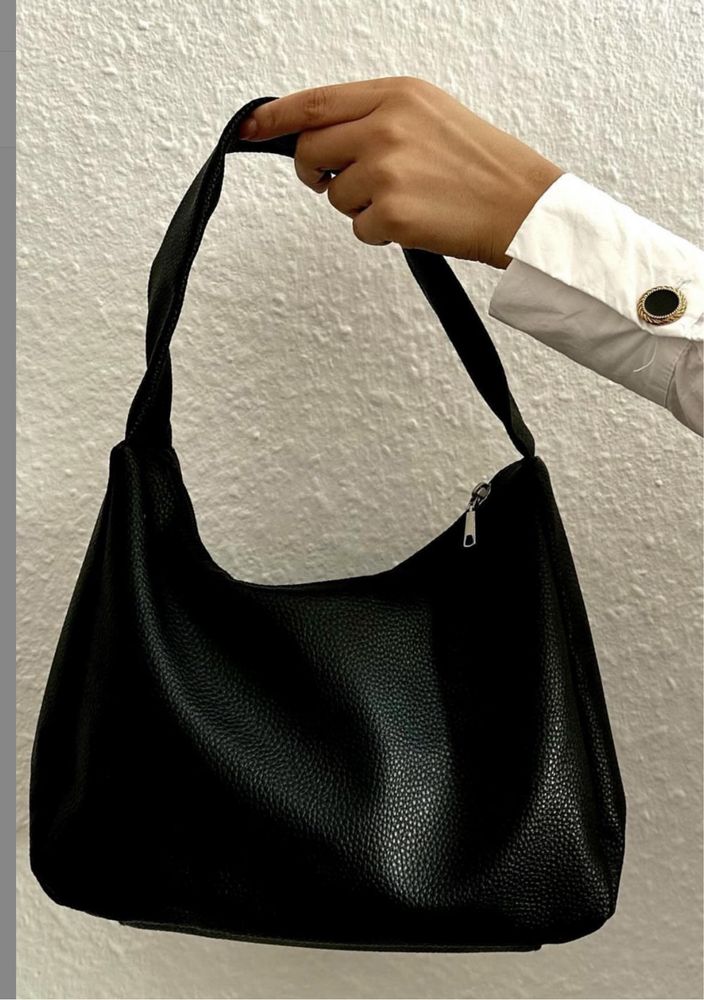 сумка-месенжер, бренд H&M, у дуже гарному стані, дуже зручна і вмістка