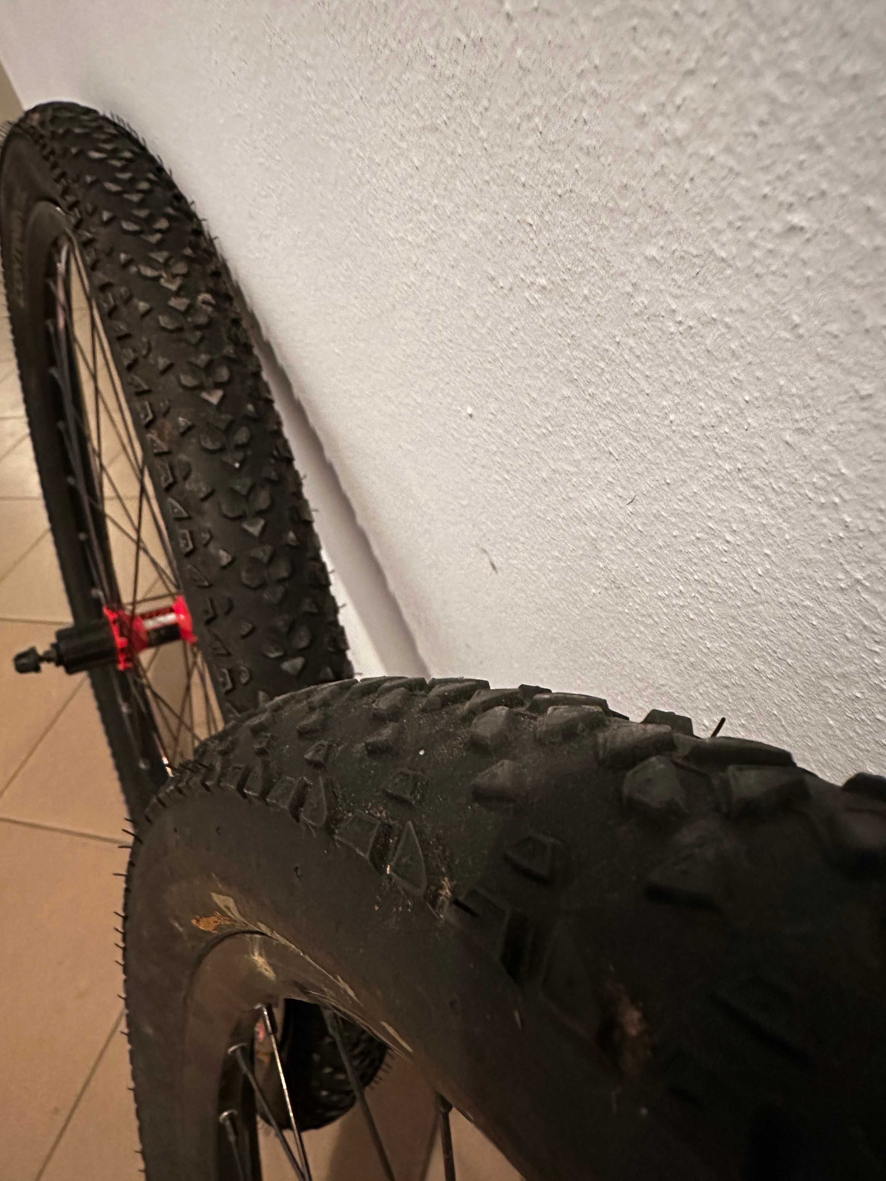 Koła 27,5" MTB DT SWISS + opony i dętki Continental