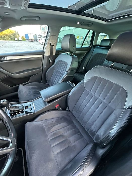 Skoda Superb 2.0 TDI| DSG 7 | 2018 | Panorama | Bogata Wersja | Radar | KeyLess |
