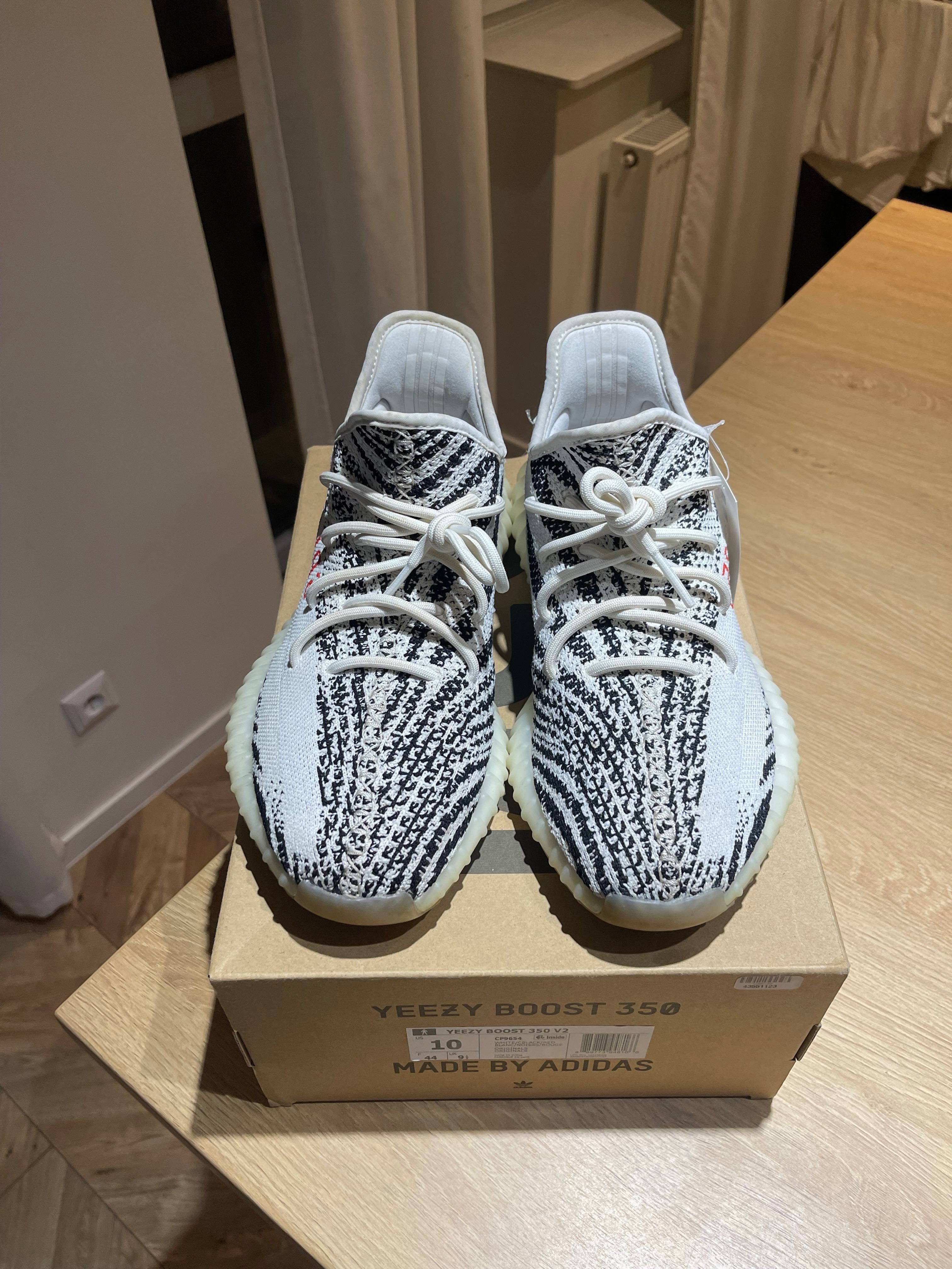 adidas Yeezy boost 350 v2 zebra 44 black white carbon