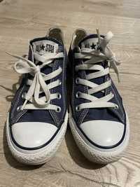 Converse granatowe