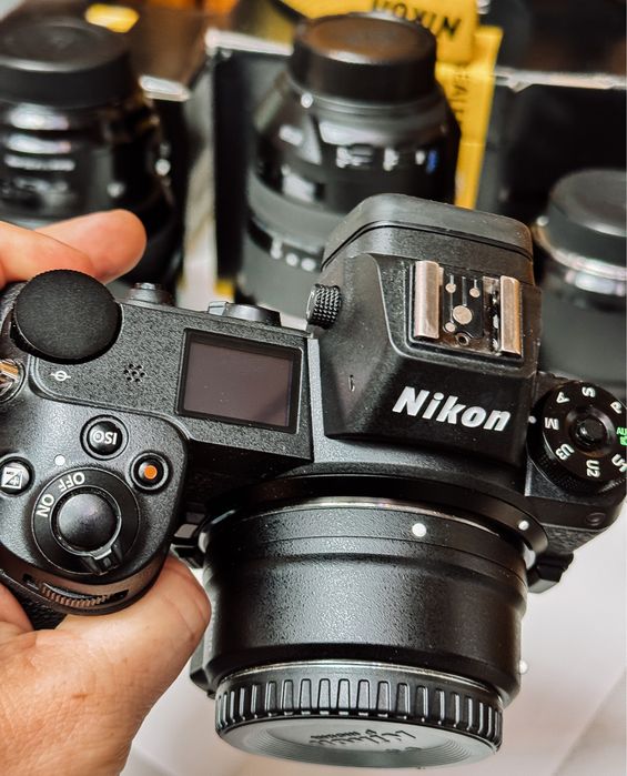 Продам Nikon Z6 (перша версія) + адаптер FTZ + карта пам’яті Sony 64GB