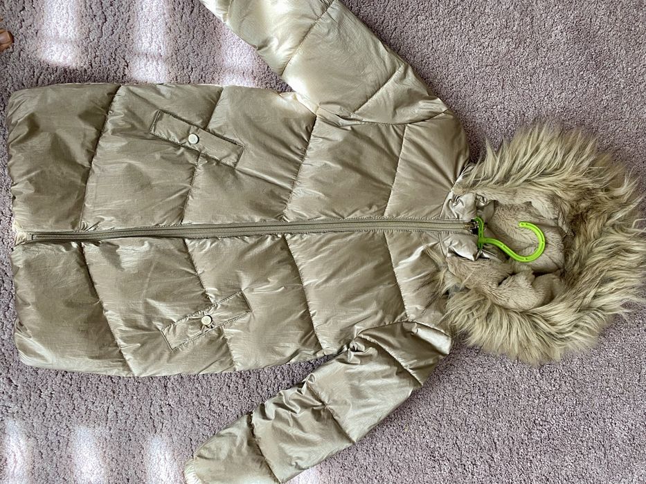 Куртки на дівчинку 4, 5, 6 років